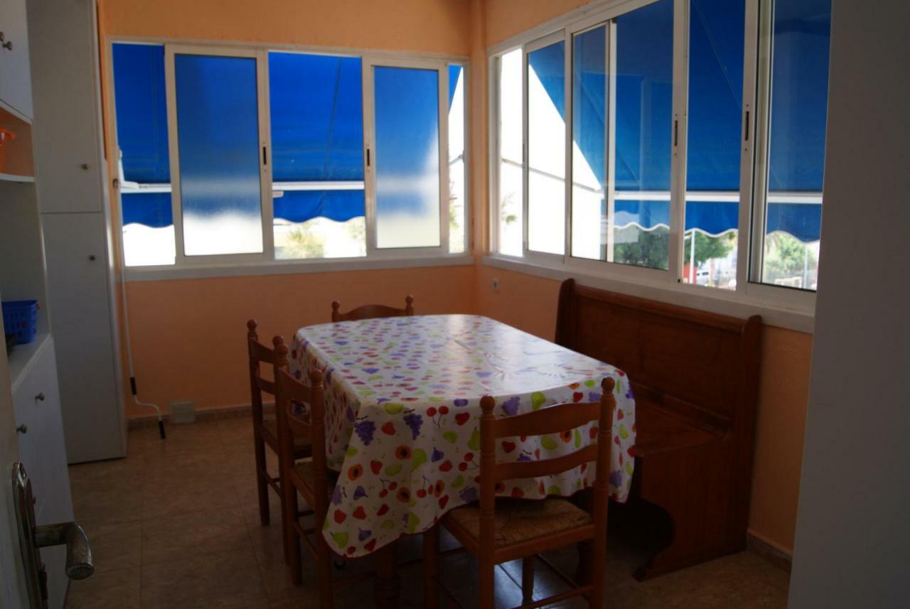 Playa Delicias Apartment Aguilas Exterior photo